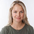 Anna R.